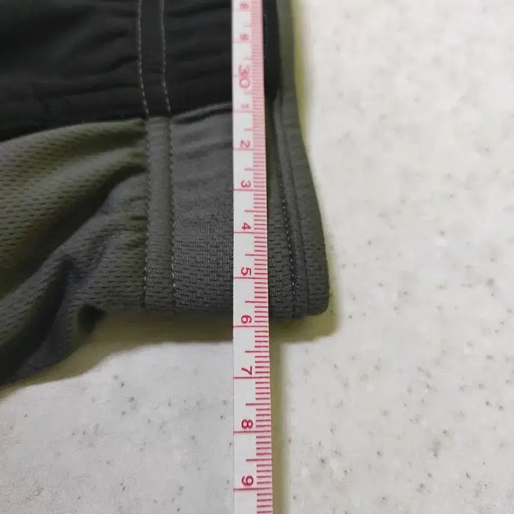 [SOLD OUT] 마모트 스판 러닝 반바지 S (30-32)