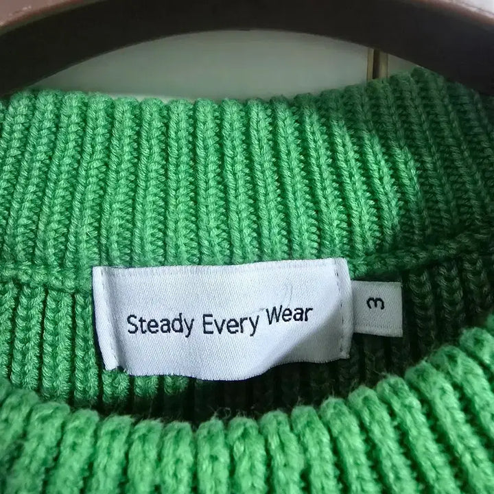 [BUNJANG] Steady Every Wear Green Knit Size 3 (XL) / Steady Every  Wear 그린 니트 3사이즈 (XL)