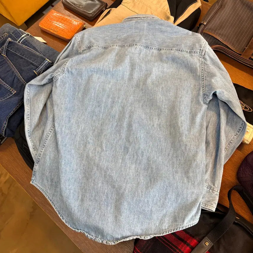 [BUNJANG] Old Gap Canada Two Pocket Denim Shirt / 올드 갭 캐나다 생산 투포켓 데님 셔츠 S M