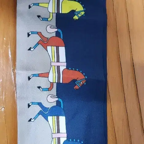 [SOLD OUT] 에르메스로카바르 트윌리 스카프