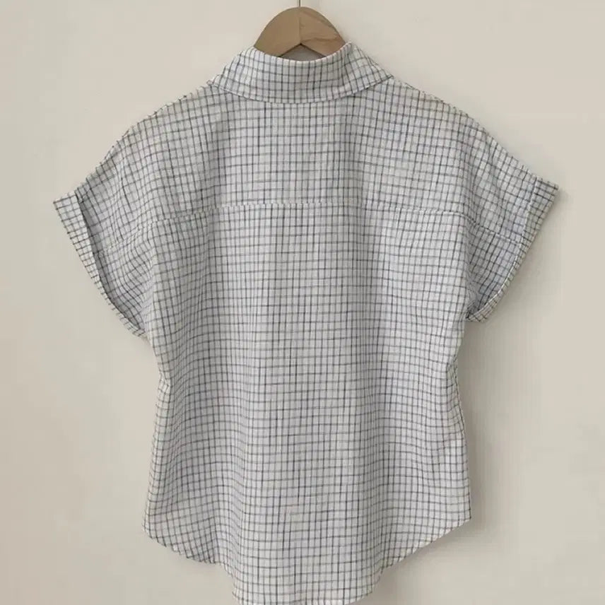 [BUNJANG] Ablie &amp; General Idea Tops Bundle / 상의 팔아요!!!!!!