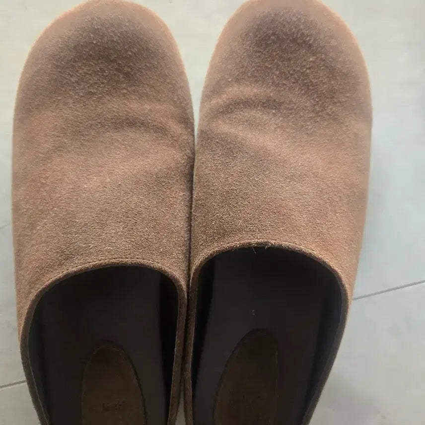 [SOLD OUT] 킨치 스웨이드 블런트 슈즈 브라운