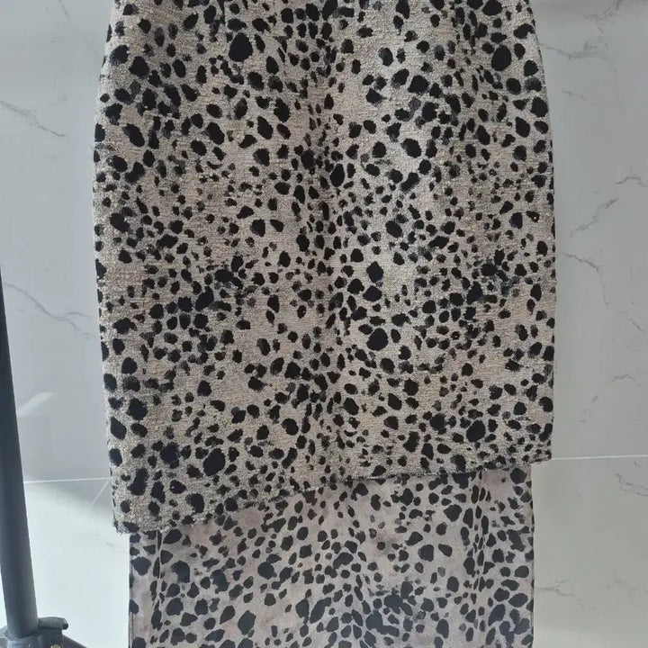 [BUNJANG] KUHO Leopard Long Skirt / KUHO 레오파드 롱스커트