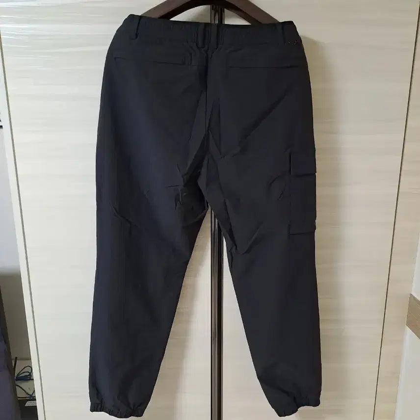 [SOLD OUT] 아이더 카고 조거팬 블랙 36