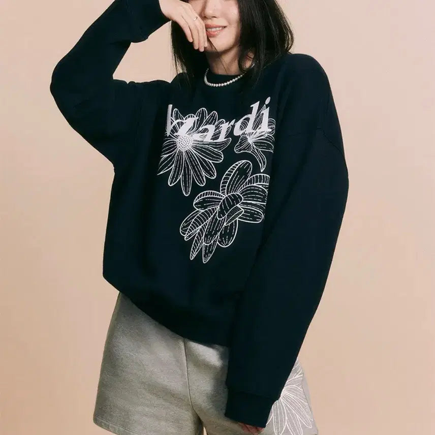 [BUNJANG] Mardi Mercredi Flower Navy Sweatshirt Set / 마르디 메크르디 플라워 네이비 맨투맨 세트