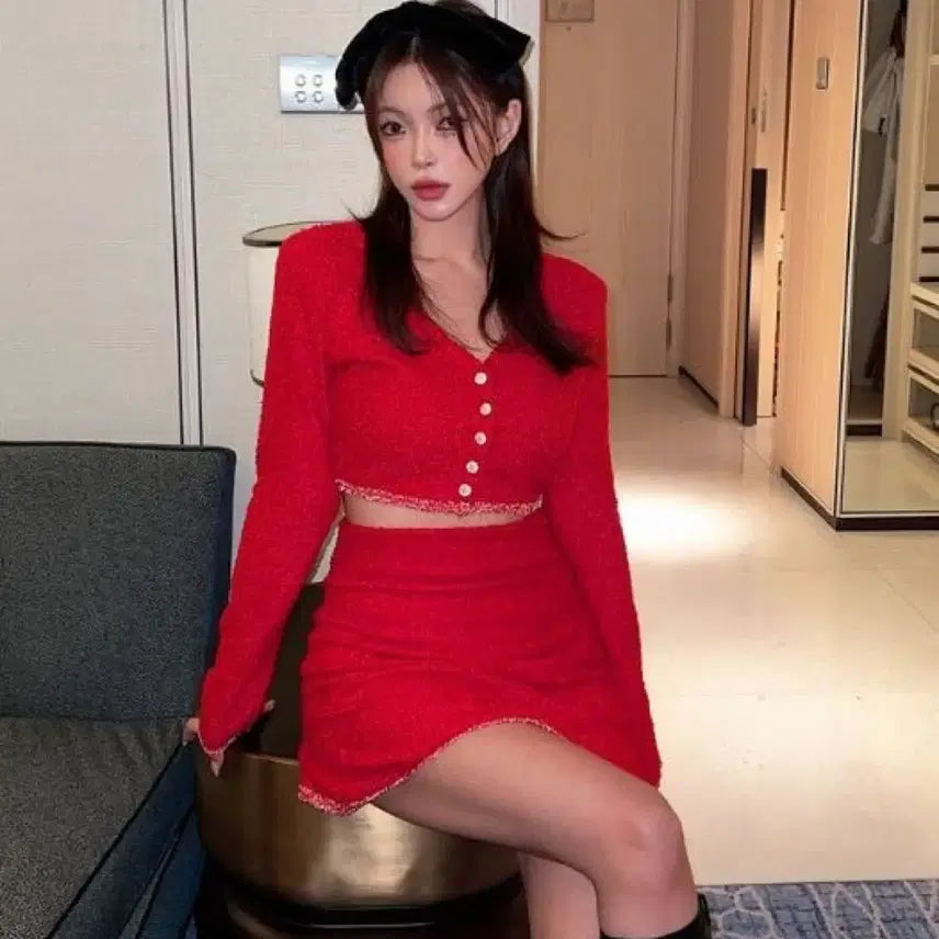 [BUNJANG] Red Fleece Two-Piece Set / 레드 뽀글이 투피스 세트
