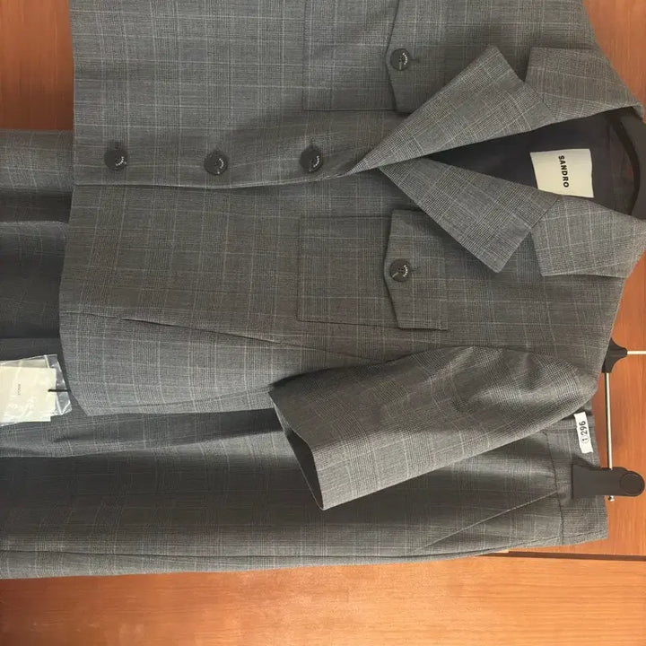 [SOLD OUT] 산드로 인기 셋업 36 55사이즈