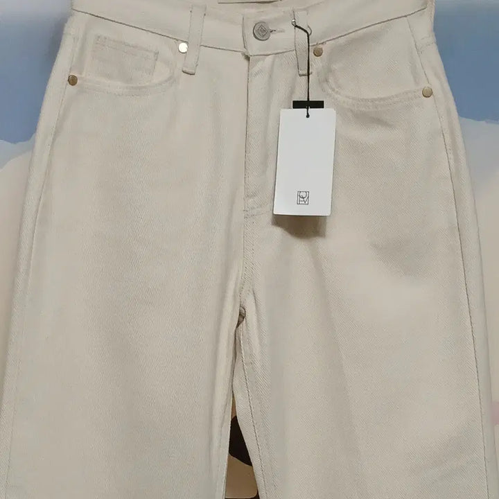 [BUNJANG] Flowjin Cream Wide Denim Pants / (S) 플로우진 크롭 크림 와이드 데님 팬츠