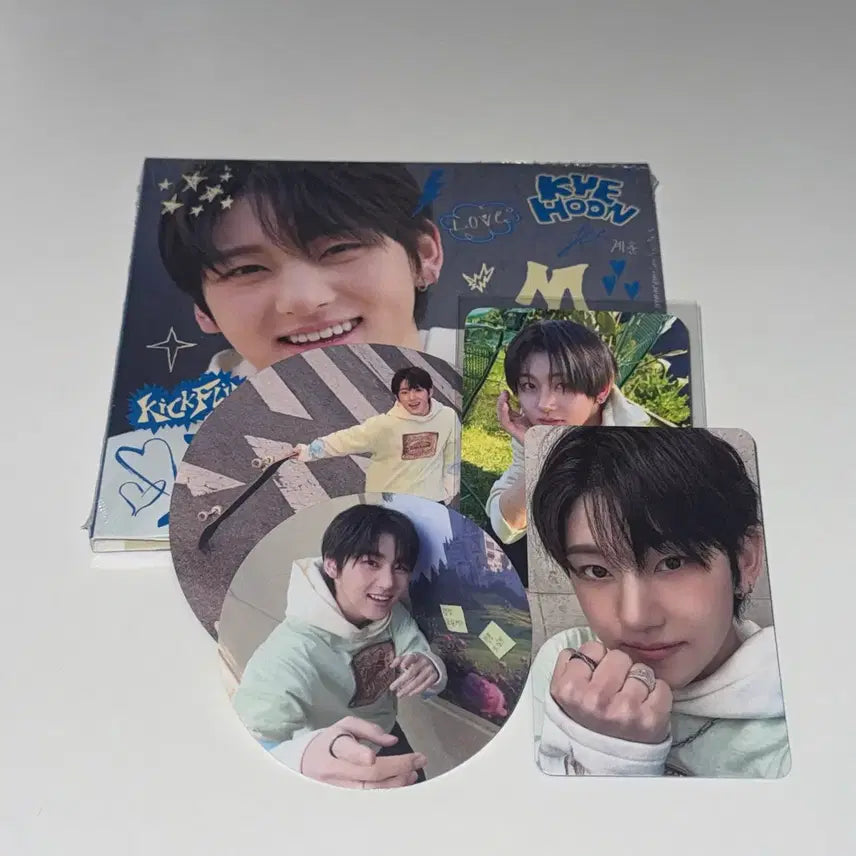 [SOLD OUT] 킥플립 계훈 디지팩 세트