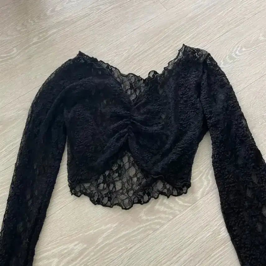 [BUNJANG] Black See-through Shirring Blouse Crop Top / 블랙 시스루 셔링 블라우스 크롭티셔츠