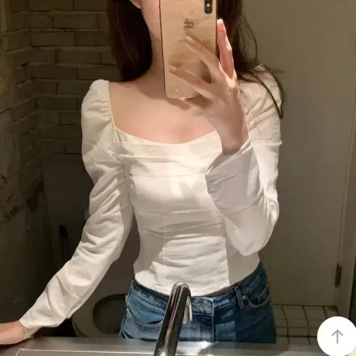 [SOLD OUT] 새상품) 제니오 클린스퀘어 블라우스 아이보리 S