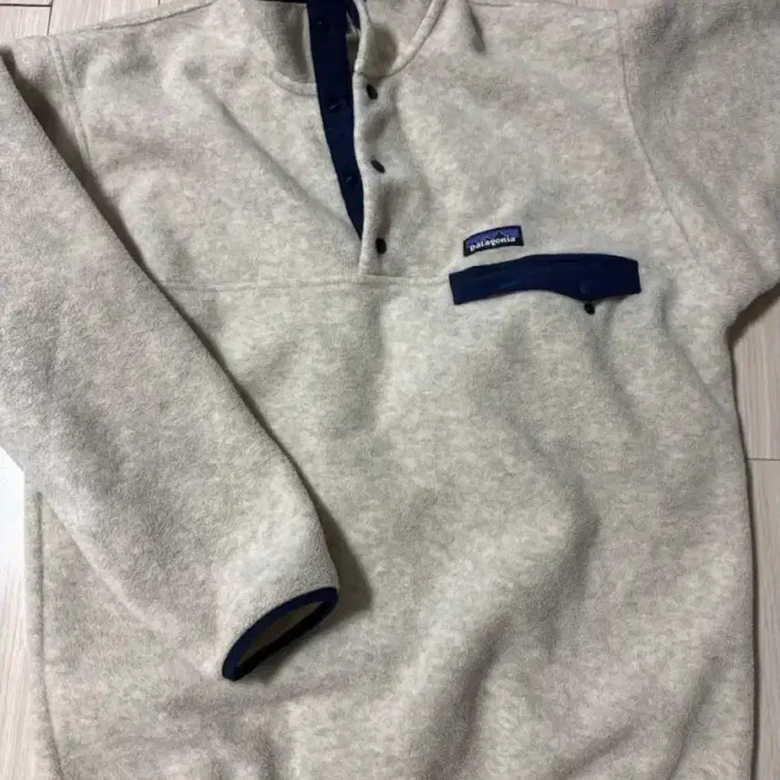 [SOLD OUT] 파타고니아 신칠라 풀오버 오트밀M