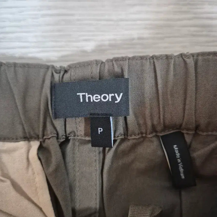 [BUNJANG] Theory Cargo Skirt / Theory (띠어리) 카고 스커트
