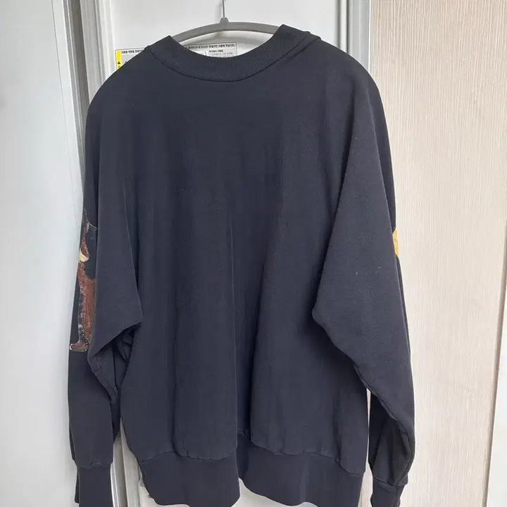 [BUNJANG] Kanye West Jesus is King Crewneck / 칸예 웨스트 jesus is king 크루넥