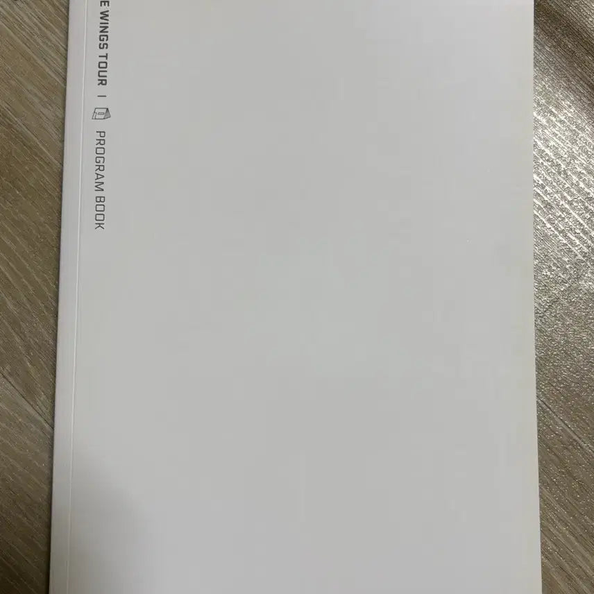 [BUNJANG] BTS The Wings Tour Program Book / 방탄소년단 BTS 더윙즈투어 프로그램북