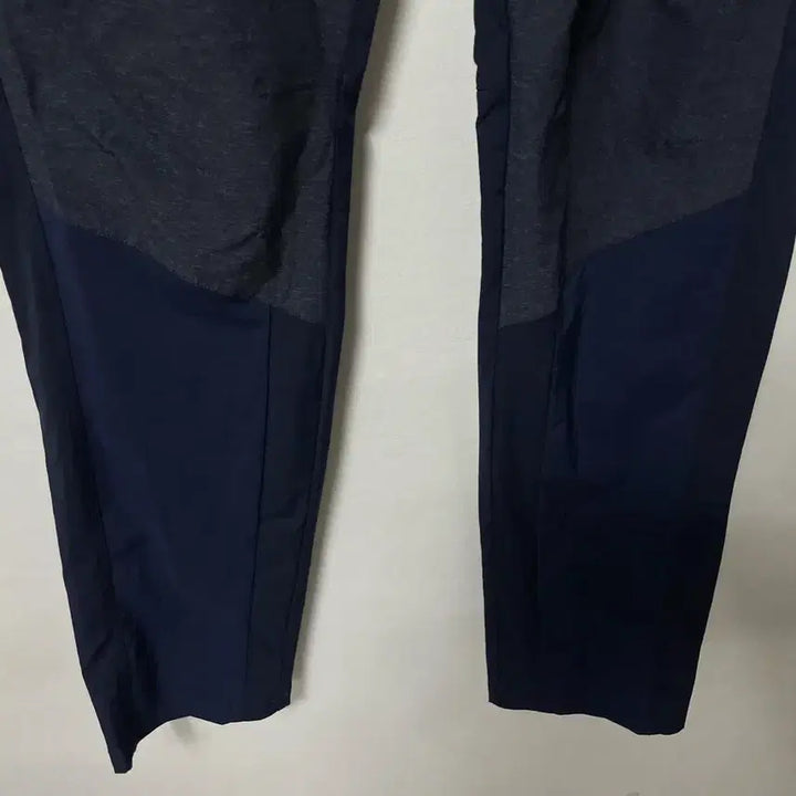 [BUNJANG] NEPA Functional Stretch Hiking Pants / 35-36 NEPA 네파 기능성 스판 밴딩 등산 바지 정품