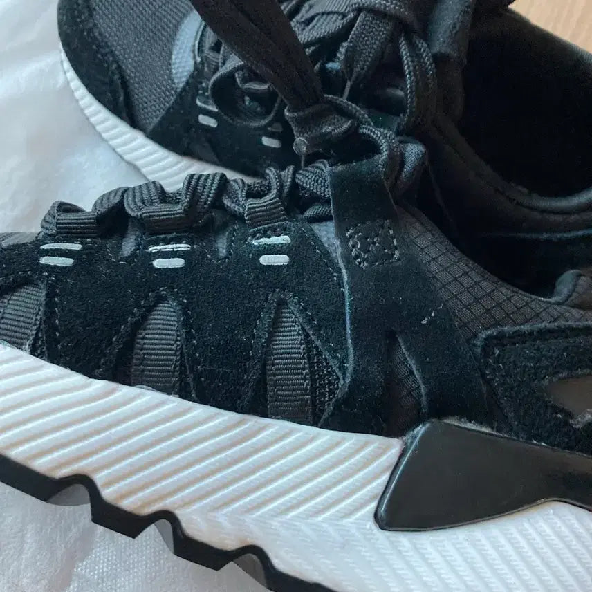 [BUNJANG] Shoopen Black Sneakers / 상태최상) 새깔창 230 블랙 슈펜 운동화
