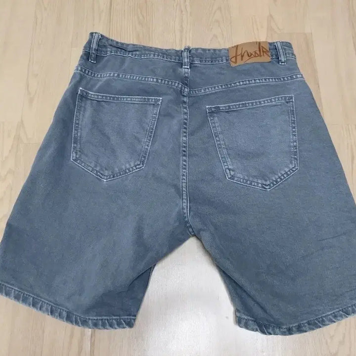 [BUNJANG] ZARA Washed Denim Shorts (Gray, Size 32) / ZARA 워싱 데님 반바지 그레이 (32사이즈)