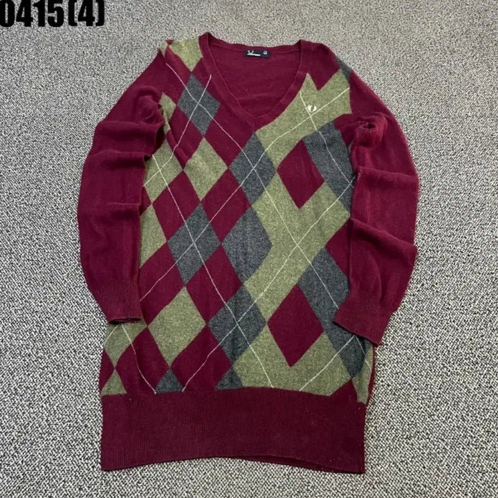 [BUNJANG] Fred Perry Argyle V-Neck Knit Sweater / 프레드페리 아가일 V넥 니트 90 | 0415 [4]