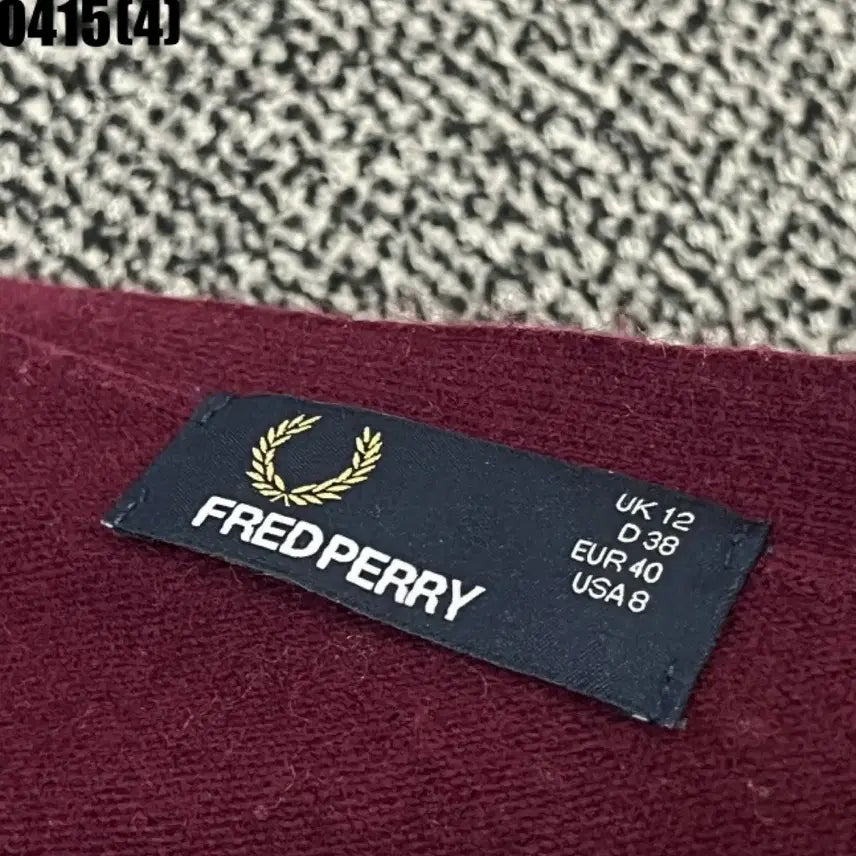 [BUNJANG] Fred Perry Argyle V-Neck Knit Sweater / 프레드페리 아가일 V넥 니트 90 | 0415 [4]