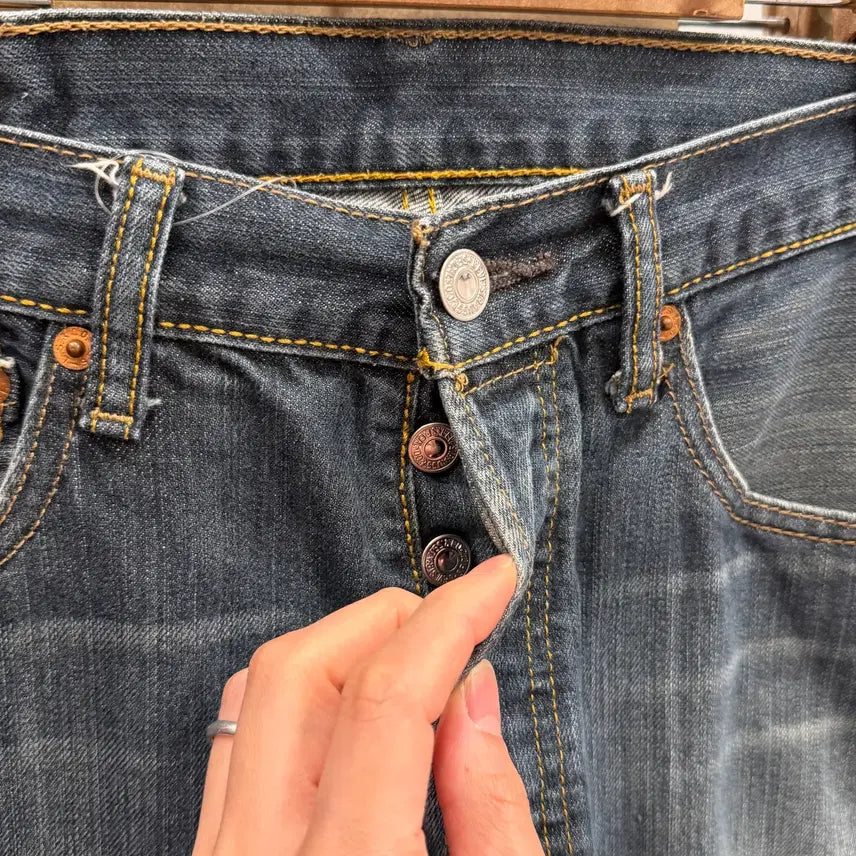 [SOLD OUT] Levis 리바이스 501 데님 팬츠 (32inch)