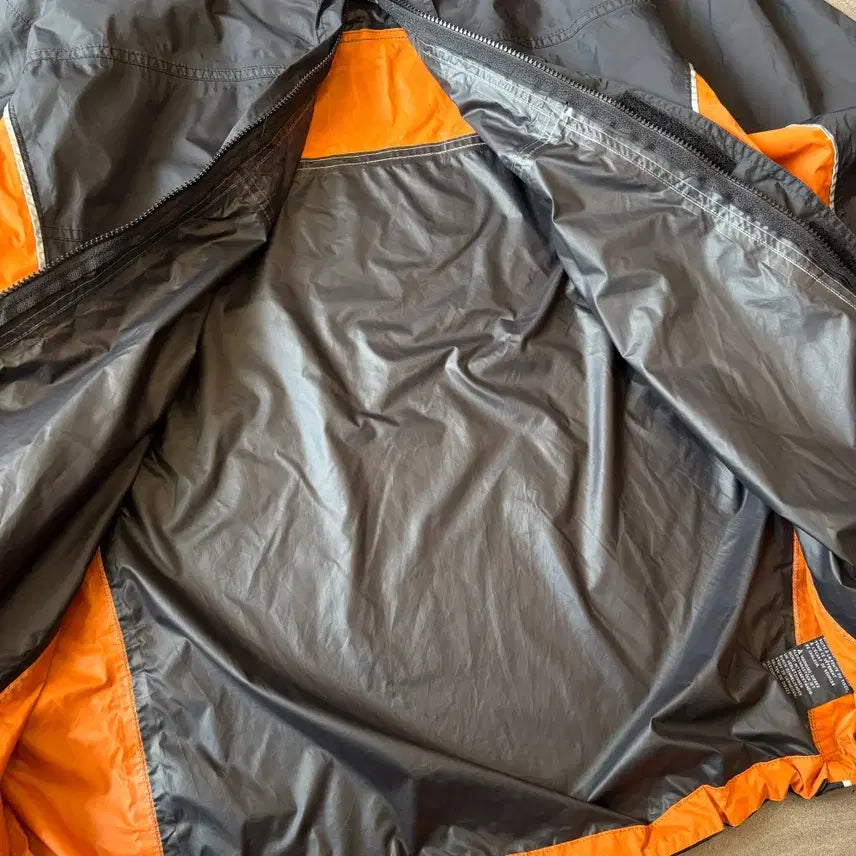 [BUNJANG] Harley-Davidson Black Windbreaker Jacket / 할리데이비슨 블랙 윈드브레이커 우의 자켓
