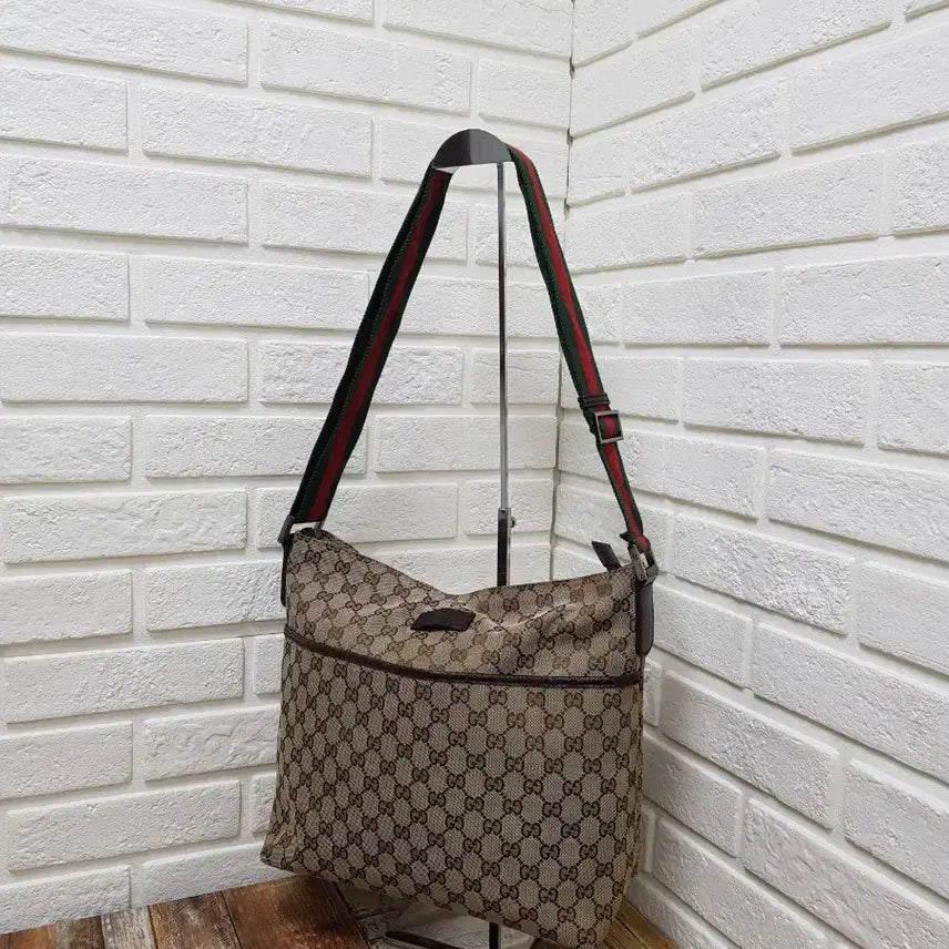 [BUNJANG] Gucci GG Jacquard Shoulder Bag / [정품] Gucci 구찌 gg 자가드 남성숄더백