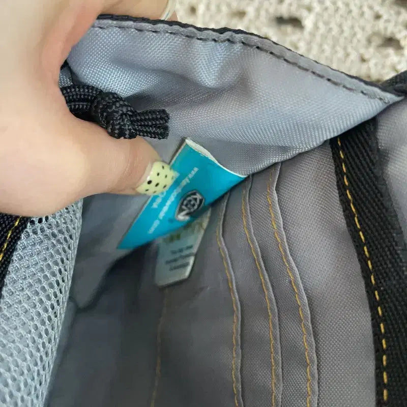 [BUNJANG] KEEN Mini Crossbody Bag / [F] 킨 KEEN 블랙 미니 크로스백 가방