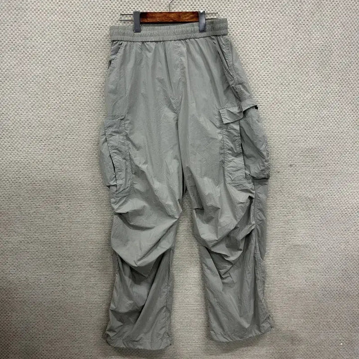 [BUNJANG] Lafarge Store Cargo Pants 29 inch / 라퍼지스토어 카고 츄리닝바지 29인치 M16303