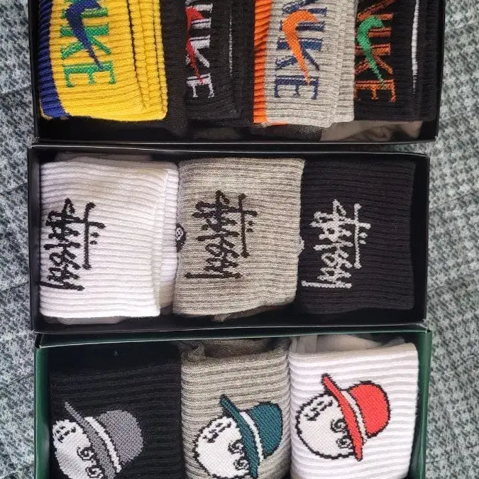 [SOLD OUT] 나이키/스투시 말론 캐릭터 양말 세트