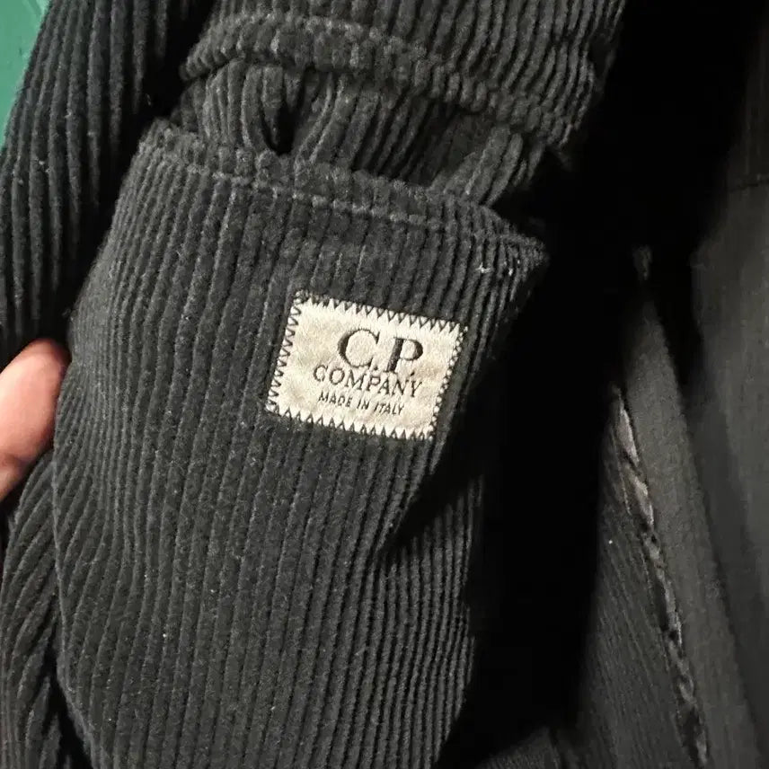 [BUNJANG] CP Company Corduroy 3-Button Blazer / cp컴퍼니 코듀로이 3버튼 블레이져 48