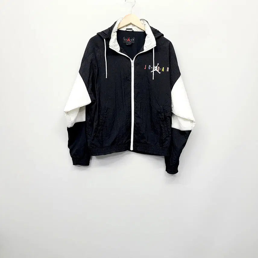 [BUNJANG] Nike Jordan Sport DNA Hybrid Jacket (100) / 나이키 조던 스포츠 DNA 하이브리드 재킷 (100)
