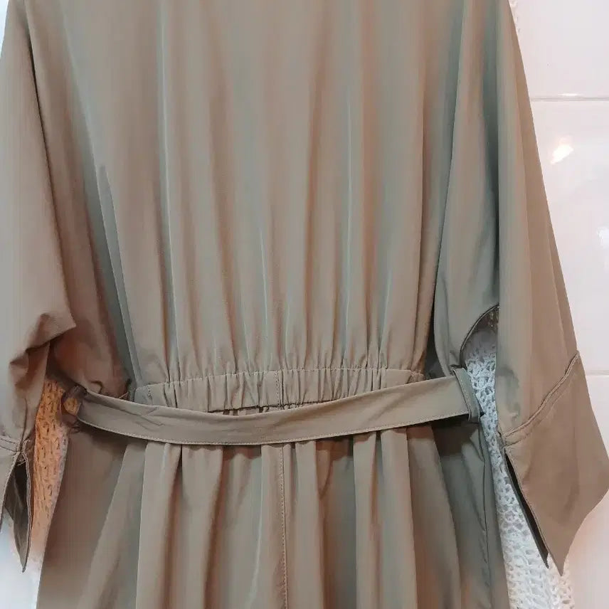 [SOLD OUT] 카키색 롱 셔츠 원피스 M정도