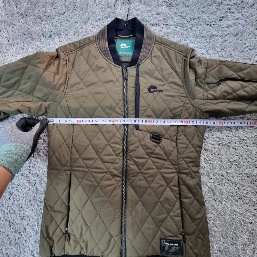 [BUNJANG] Nepa Diamond Quilted Bomber Jacket (Women&