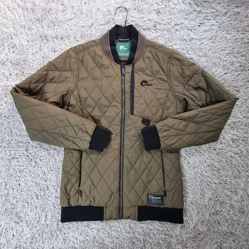 [BUNJANG] Nepa Diamond Quilted Bomber Jacket (Women&