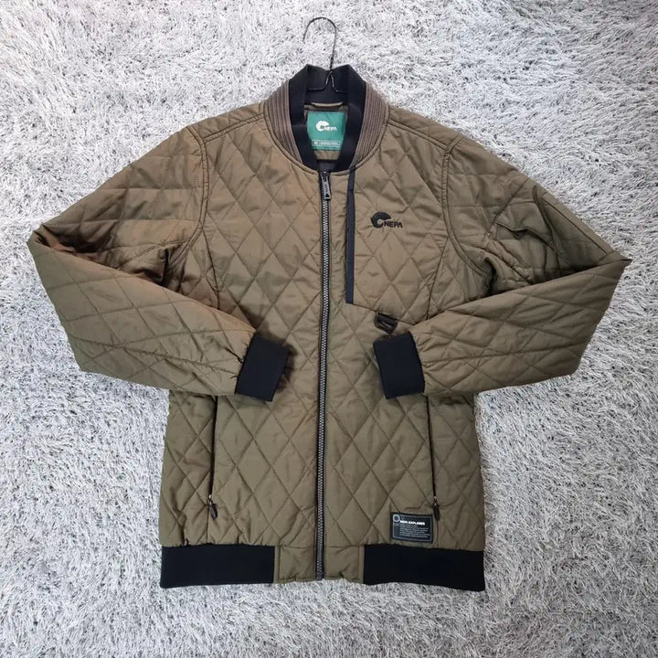 [BUNJANG] Nepa Diamond Quilted Bomber Jacket (Women&