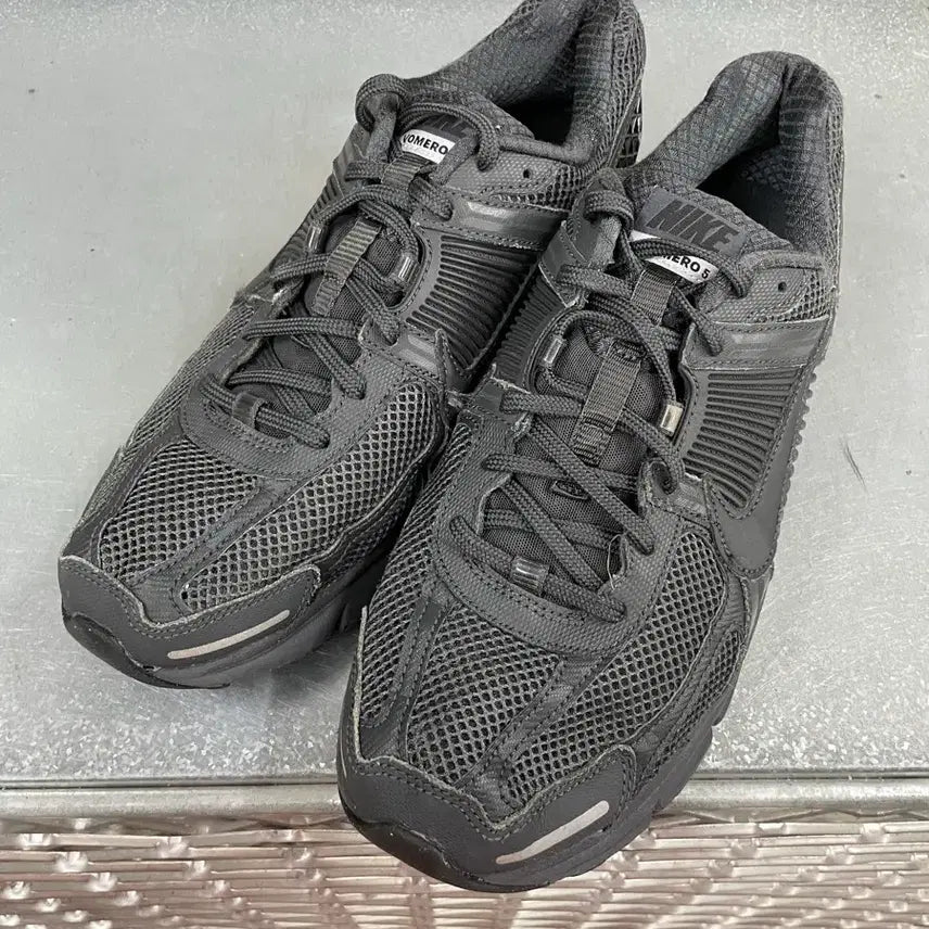 [BUNJANG] Nike Zoom Vomero 5 Anthracite Sneakers / 나이키 줌 보메로 5 앤트러사이트 280 (gr-4492)