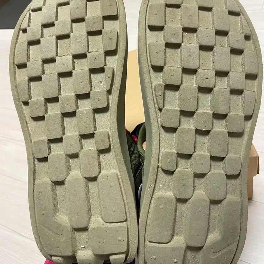 [SOLD OUT] 나이키 비스타 샌들 280