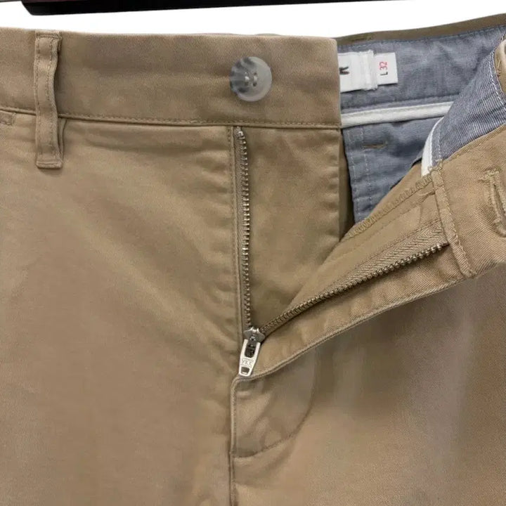 [SOLD OUT] 라코스테 치노팬츠 베이지 (32)