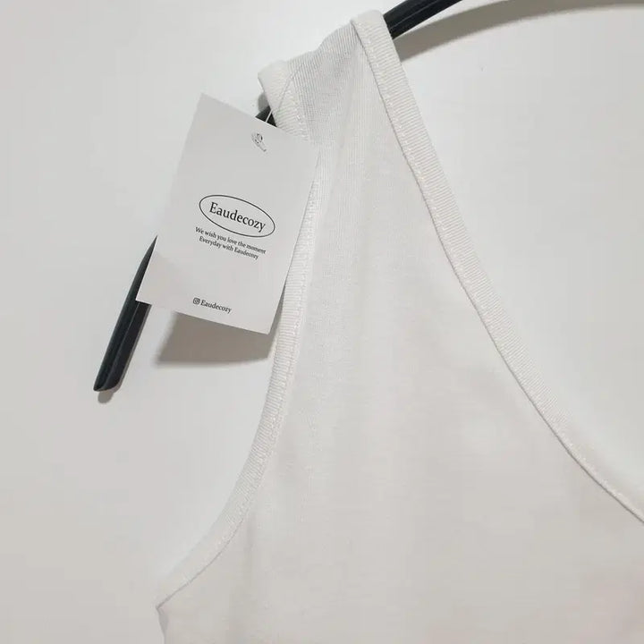 [BUNJANG] F_i4096 One Shoulder Crop Top / 원숄더 크롭 티 F_i4096