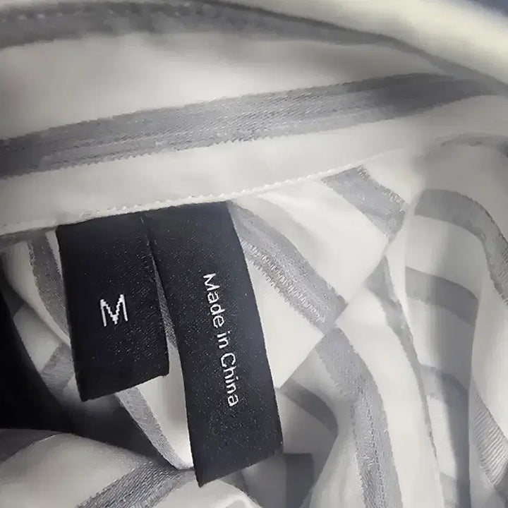 [SOLD OUT] Theory 띠어리 스트라이프 셔츠