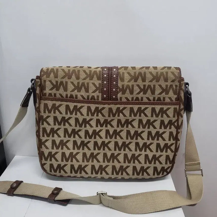 [BUNJANG] Michael Kors Square Crossbody Bag / 마이클코어스사각크로스백(무료배송)