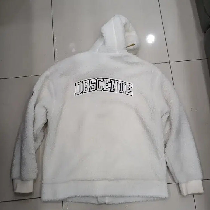[BUNJANG] DESCENTE Fleece Zip-up Jacket / 데상트 105사이즈 DESCENTE 후리스 집업점퍼 중고