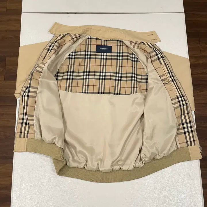 [SOLD OUT] 55-66) BURBERRY 버버리 코튼 집업 자켓