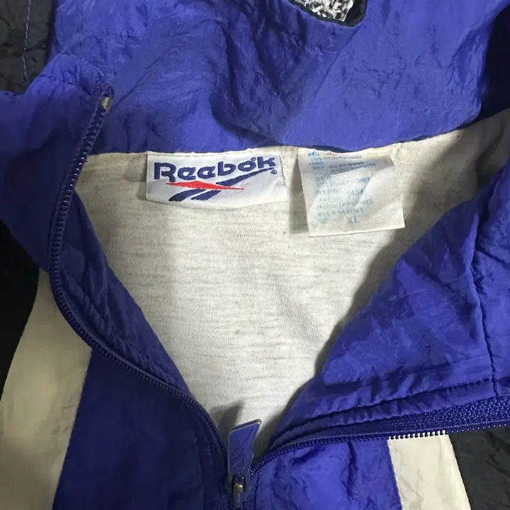 [BUNJANG] Reebok Vintage Windbreaker Jacket / (L추천) 리복 올드스쿨 바람막이 자켓