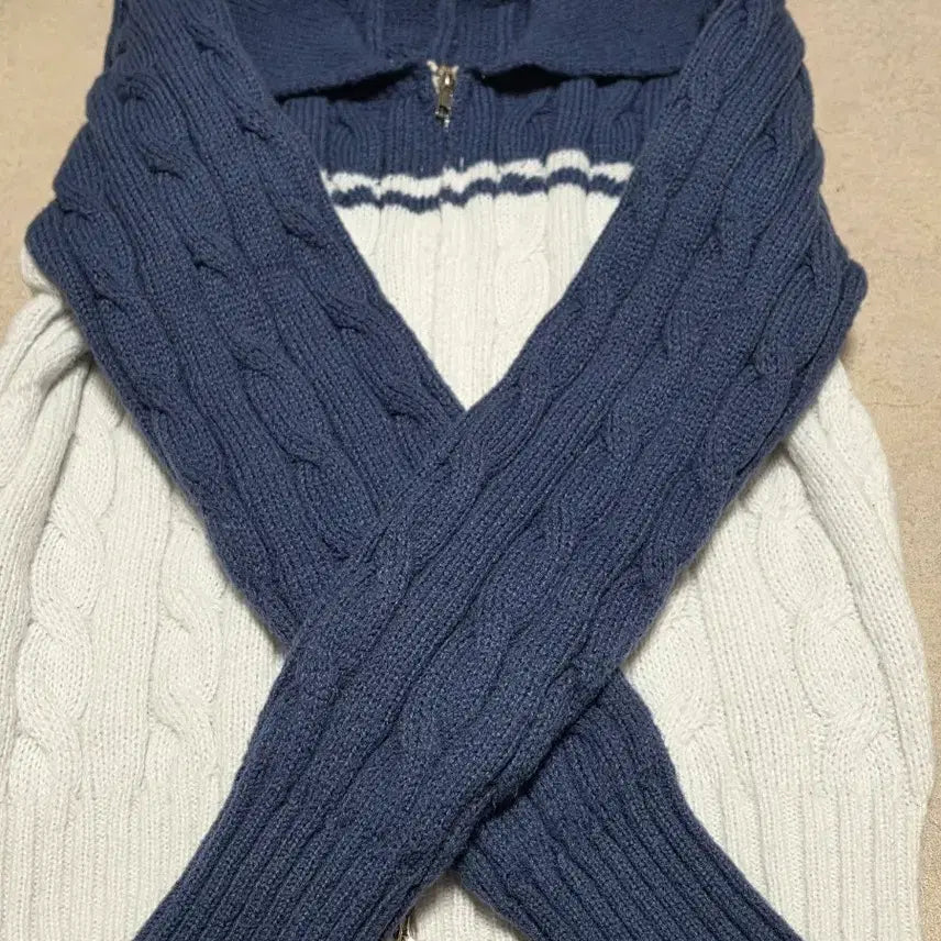 [BUNJANG] Cable Knit Zip-Up Cardigan / 케이블 니트 집업 가디건