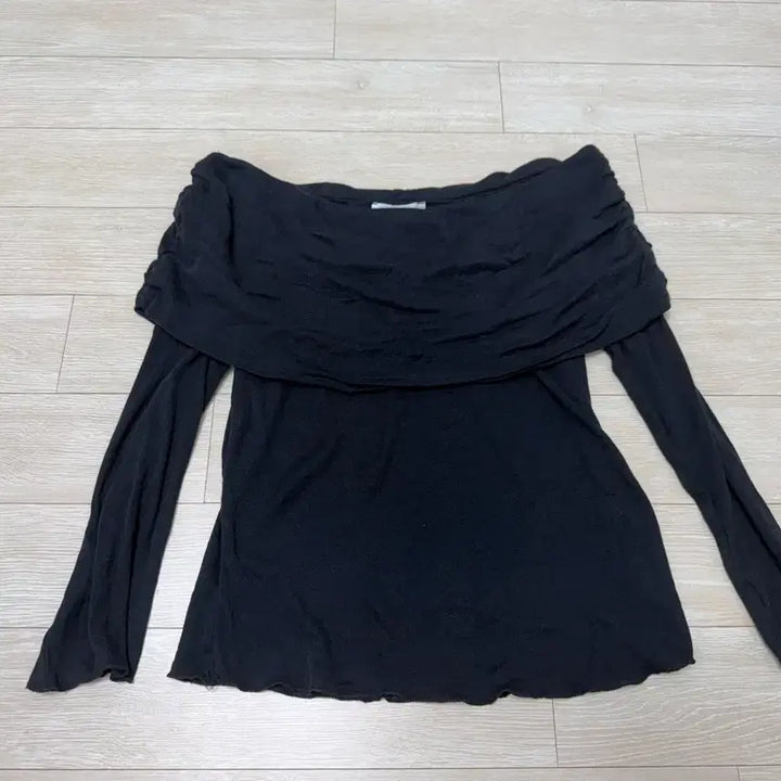 [SOLD OUT] (새상품) 자라 오프숄더 L