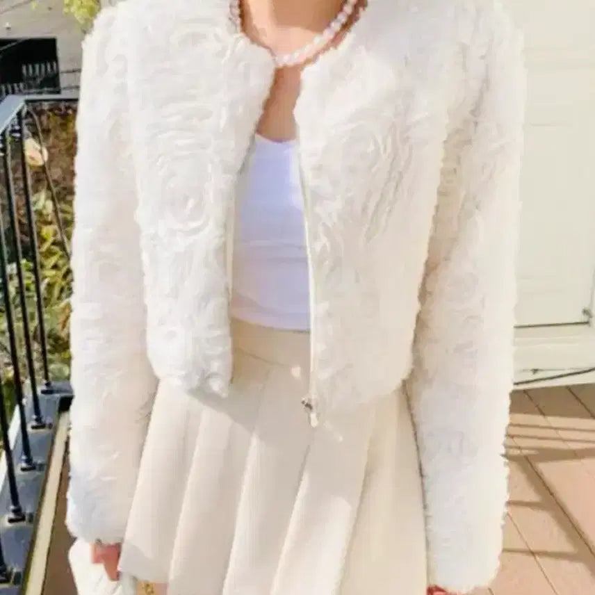 [BUNJANG] Rose Cropped Fake Layer Jacket / 무배&amp;택포