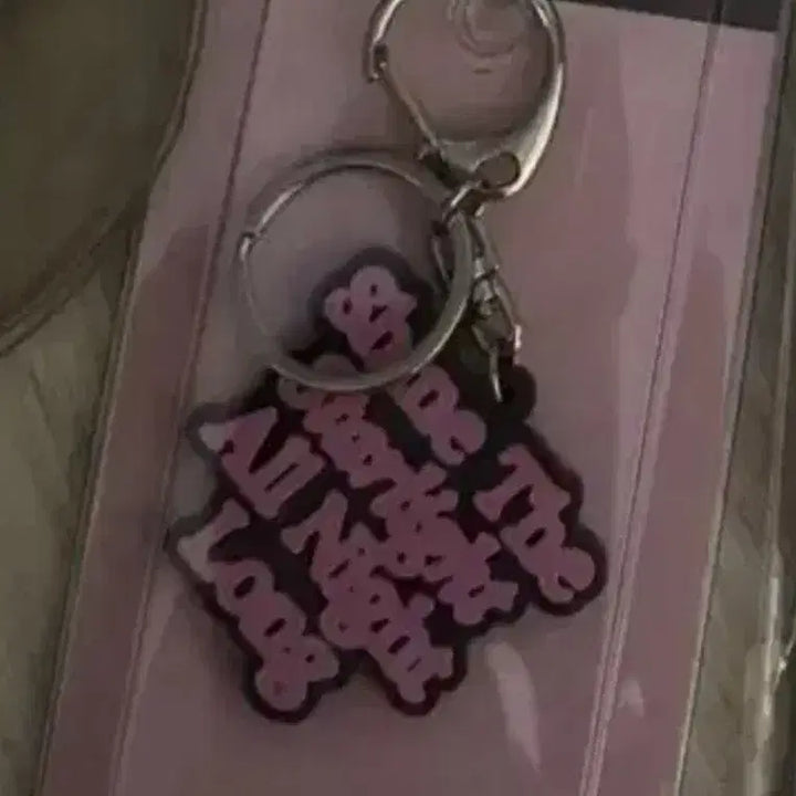[BUNJANG] 10cm Winter Concert Lettering Keyring / 원가이하) 10cm 겨울콘 레터링 키링 양도