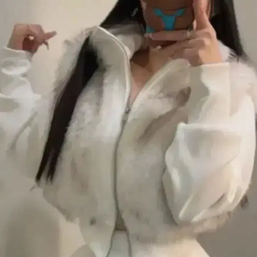[BUNJANG] White Fur Collar Cropped Jacket / 화이트 퍼 카라 크롭 자켓